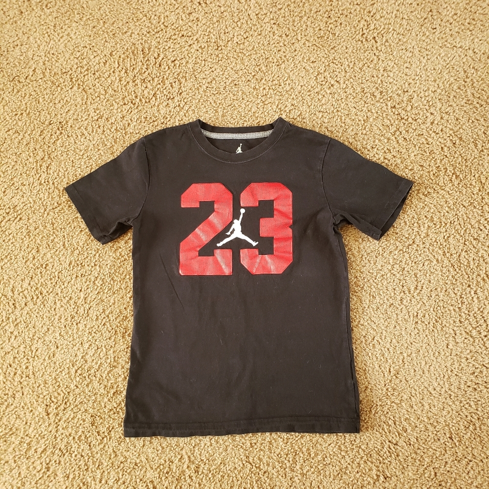 Jordan #23 T-Shirt  Size 10-12 Medium